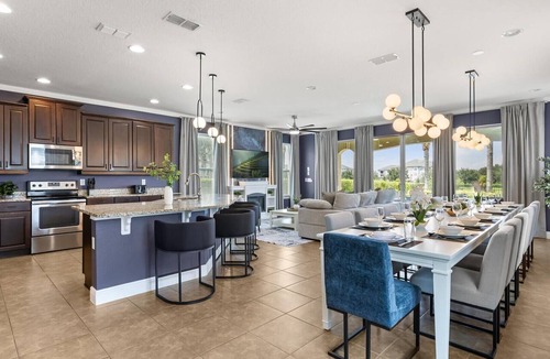 West Kissimmee Cottage | Upstay Spacious 5BR Villa Private Pool and Hot Tub