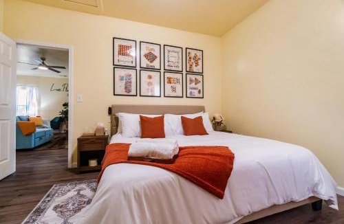 Paw Creek House | Uptown Charlotte 3BR | Grill + Fire Pit