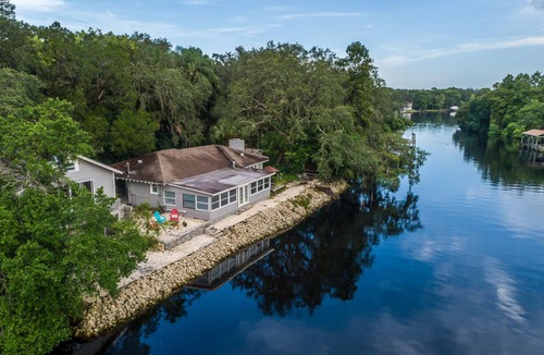 Old Seminole Heights House | ↳Urban 2200SF Bungalow With Stunning River View Nr. Downtown and Airport↲