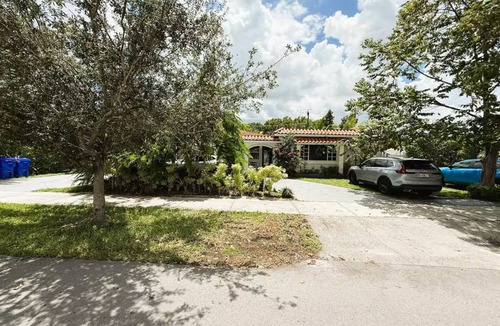 Flagami Apartment | Urban Oasis Studio – Miami near Coral Gables