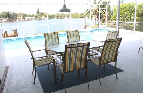 Coquina Key Villa | Vacation house with all comfort - pool, whirlpool, screen - directly by the sea