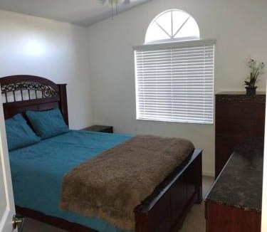 Port Saint Lucie House | Valencia Palms