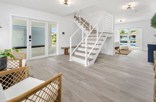 Venetian Shores House | Valencia Time in Isla Morada