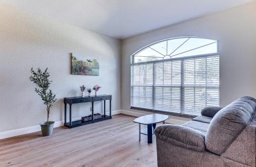 Valrico House | Valrico Home with Yard about 14 Mi to Downtown Tampa