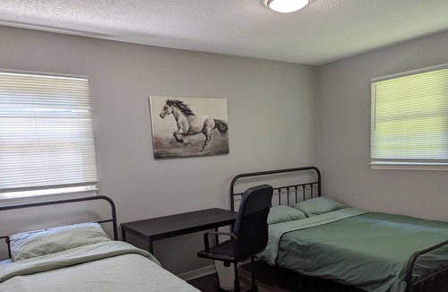 Spartanburg House | ~ Very nice 3BR house. 3 min from downtown Spartanburg.