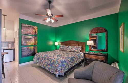 Naples Apartment | Vibrant Naples Studio w/ Pool Access & Porch!