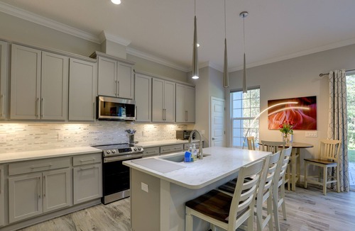Fellowship House | Vibrant Ocala Townhome: Close to Golf Club & WEC!
