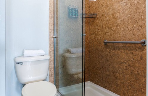Vilano Beach Hotel | Vilano Beach- Seaglass Studio