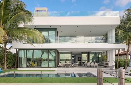 North Bay Village Villa | Villa ∙ 5 bedrooms ∙ 9 guests