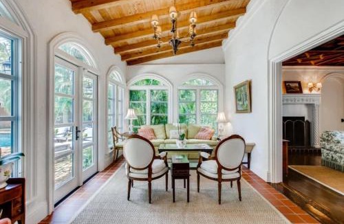 Southside House | Villa Blanca - Saltwater Serenity in a Classic Mediterranean Revival Villa
