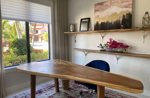 Hallandale Beach Villa | Villa on the Water in Golden Isles