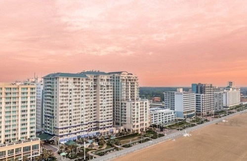 Northeast Virginia Beach Villa | Virginia Beach | Oceanfront Escape | Resort Pool & Beach