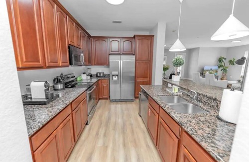 Florida Central Atlantic Coast Apartment | Vista Cay Resort Luxurious Apartment