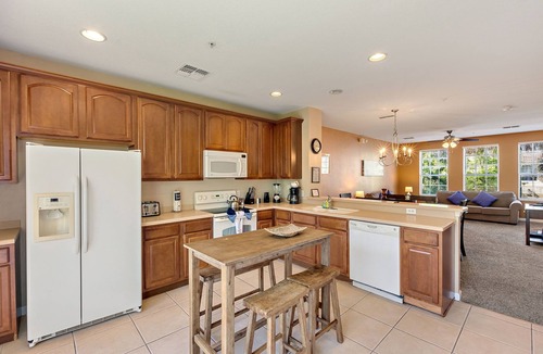 Florida Central Atlantic Coast House | Vista Cay Resort, Next To Universal 821 3 Bedroom Townhouse