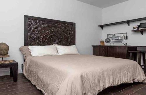Northeast Miami Apartment | Vive Zen Queen Room