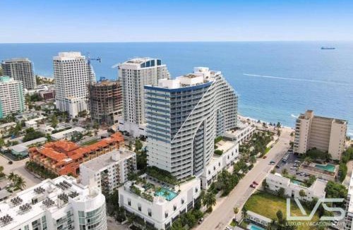 Central Beach House | W Hotel Ftl Beach 1509 Oceanview 2Bed 2Bath Condo Resort