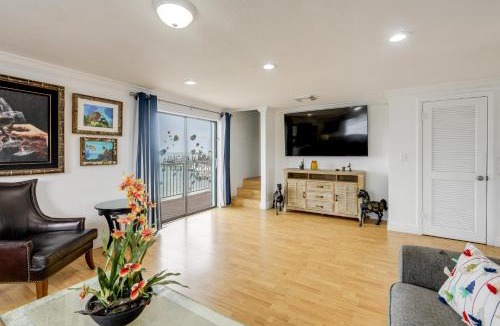 Layton House | Walk to Beach Florida Keys Gem with Ocean Views