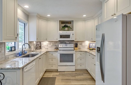 Pinehurst House | Walk to Golf! Relax with Hot Tub and Game Room!