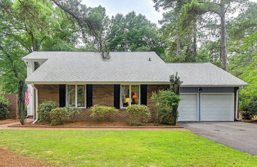 Pinehurst House | Walk to Golf! Relax with Hot Tub and Game Room!
