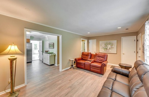 Bluffton House | Walk to Old Town Bluffton! Dual-Unit Family Escape