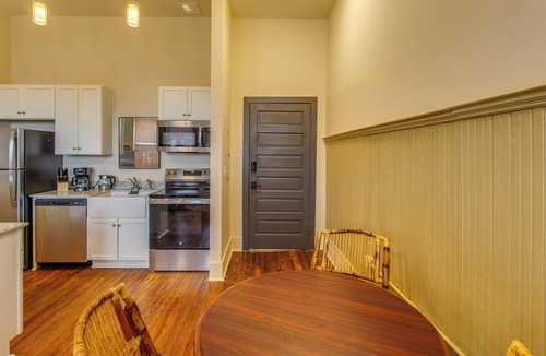 Florence Apartment | Walk to Shops & Restaurants! Dtwn Florence Unit