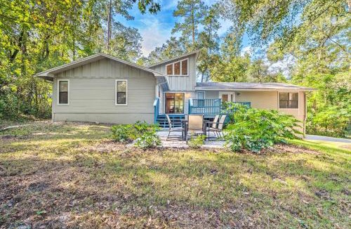 Gainesville House | Walk to UF: Family Home w/Patio!
