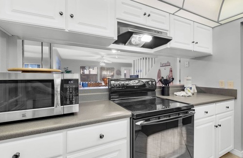 Sugar Beach Condo | 🏝️Walk2Beach-Pool-Santa Rosa Sound-2BR Sugar Beach F-26