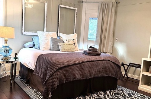 Eastwood House | Walkable East Nashville 3BR—Porch, Parking, Pets