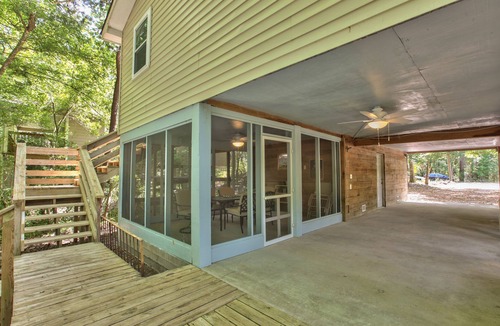 Crawfordville House | Watch the Manatees Swim by from This Peaceful Retreat with a Private Dock