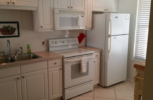 Siesta Key Condo | Water Front on Turtle Lagoon. Minutes from Turtle Beach & Siesta Key Beach