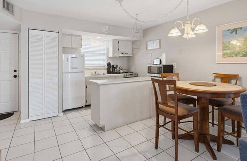 Marco Island Condo | Waterfront 1BR condo in Marco Island with pool, marina, and WiFi.