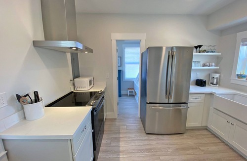Villa Primera House | Waterfront 3 Bed/2 Bath Pet Friendly Home with gorgeous views!