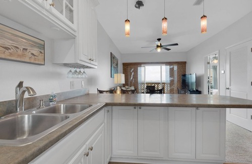 Pensacola Beach Condo | Waterfront Condo, Spectacular Views! Steps To Beach! n10% off for Weekly Booking