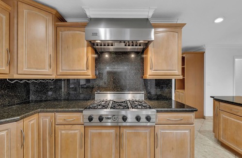 Shady Banks House | Waterfront Estate with 7 bedrooms and WiFi, Pool on New River in Fort Lauderdale