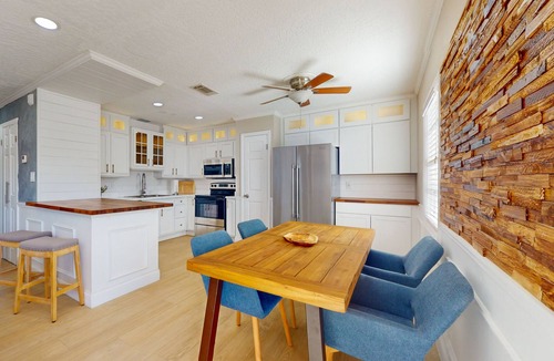Coquina Key Condo | Waterfront Ground Floor Condo with Private Patio