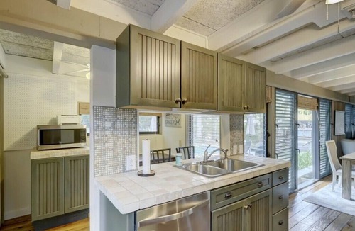 Sailboat Bend House | Waterfront ~ Heated Pool ~ Private cul-de-sac
