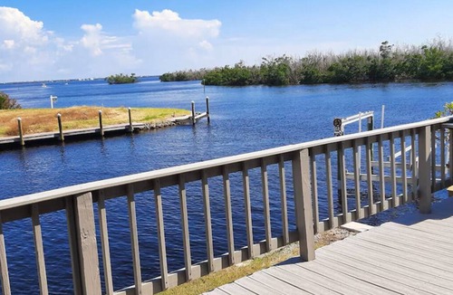 Saint James City House | Waterfront House, 2 Bdr, 2 Bath, Boat Lift, Trailer Parking, and 2 Kayaks