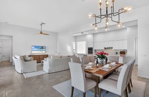 Naples House | Waterfront House in Naples Reserve