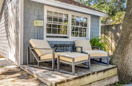 Ormond Beach House | WATERFRONT Kayakers Dream nature lover cottage