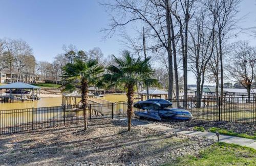 Terrell House | Waterfront Lake Norman Retreat w/Dock + Hot Tub!