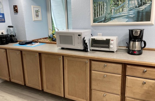 Islamorada Apartment | Waterfront Paradise with Free Dockage - Contact us to price your stay!