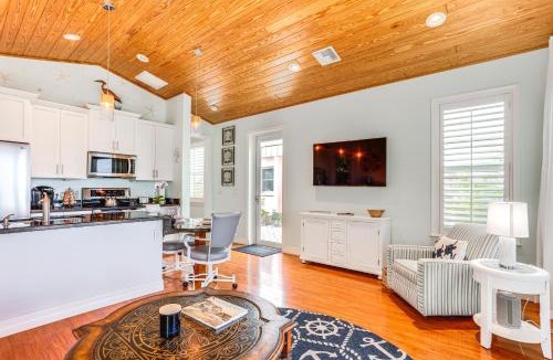 Stuart House | Waterfront Stuart Oasis with Hot Tub and Dock!