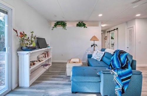 Fellowship Apartment | Waterfront Studio with Dock Access in Inglis!