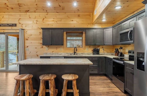 Rocky Grove House | Waterfront Swimming Hole & Fishing + Games &Hot tub