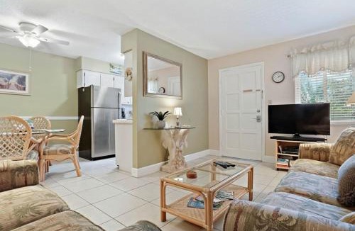 St. Pete Beach House | Waves 16 1 Bedroom Paradise with Heated Pool in
