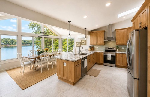North Shore House | We have Water! Spacious home with Gentle Slope and Dock!