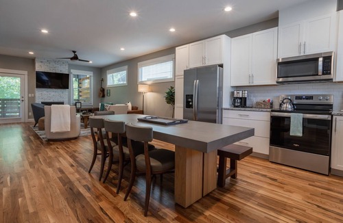 Woodfin Villa | Weeping Willow | Pet Friendly Luxury Asheville Villa with Hot Tub, EV Charger & King Beds