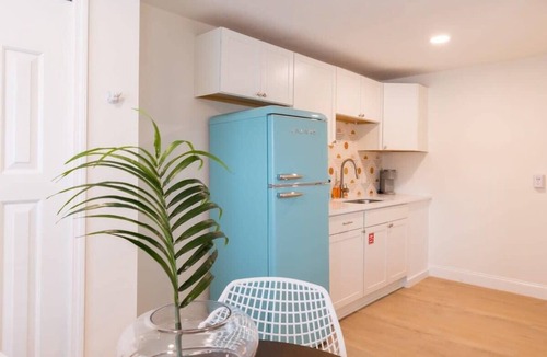 Cocoa Beach Condo | Welcome to The Juni-The Streets