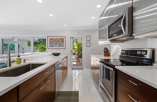 Wilton Manors House | Welcome to the Martell House, A Modern and Contemporary Gem at Rivers Bend!