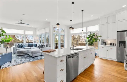 Westside House | West Midtown & Upper Westside Home